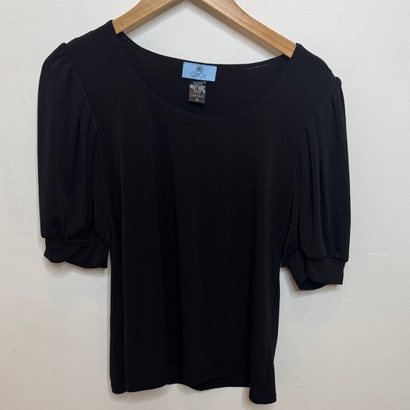 CeCe Tops - CeCe Black Puff Sleeve Blouse